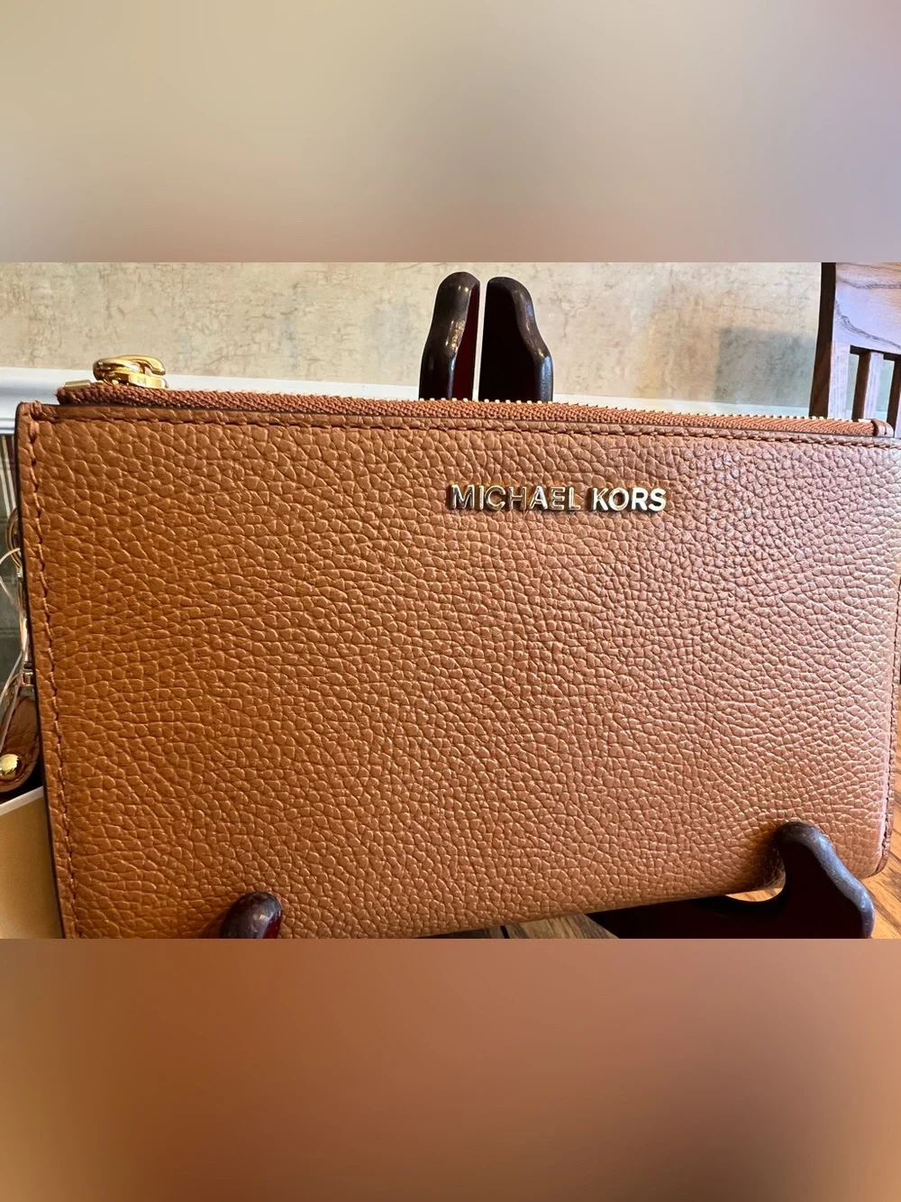 NWT Michael Kors Leather Double Zip Leather Wallet /Wristlet Color Acorn - Picture 4 of 9